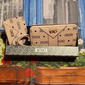XOXO Blush Pink 2 PK Wallet Gift Set New in box